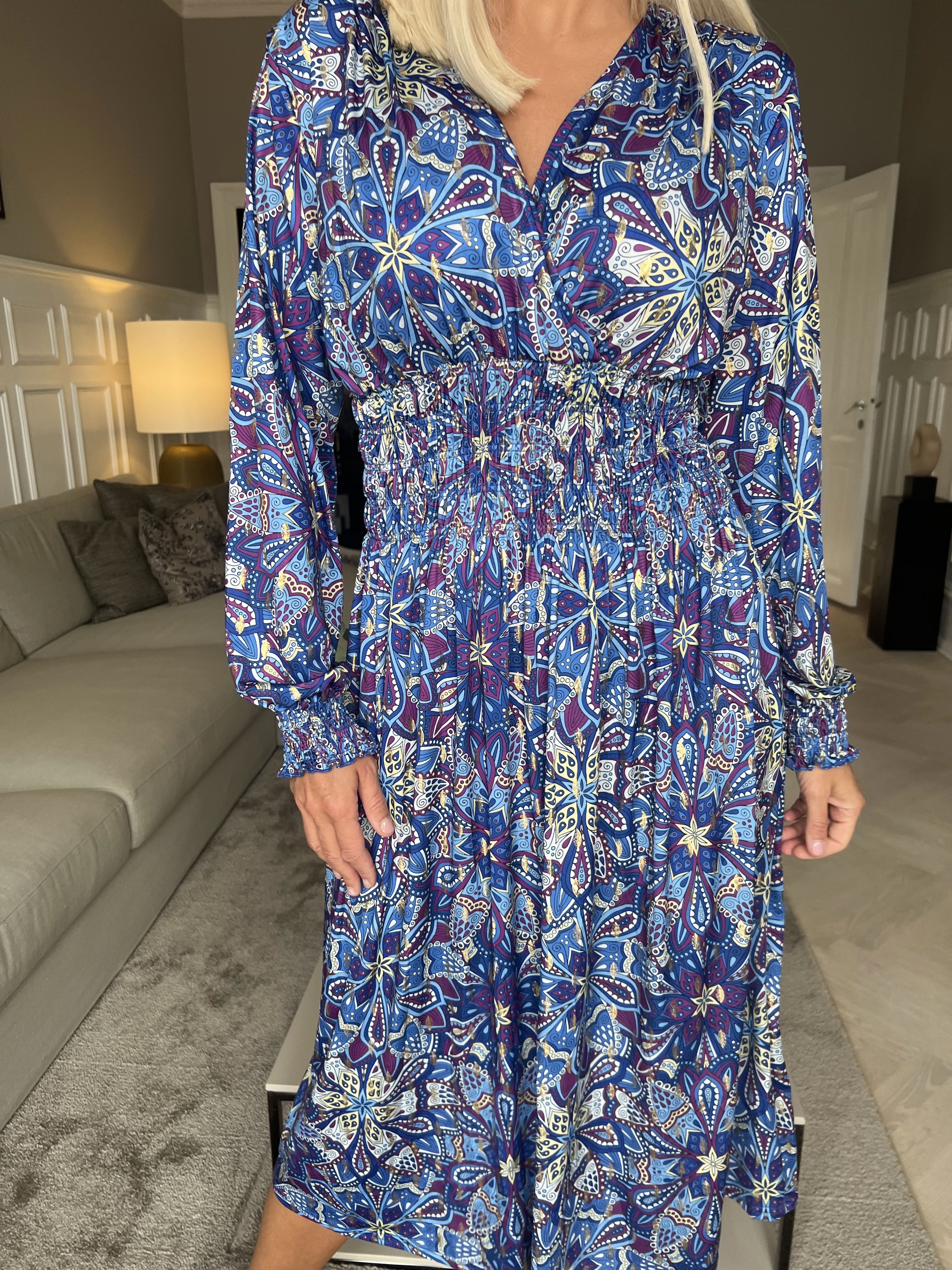 Pams Multi Midi L/S - Elastisk kjole i krølfrit stof med lange ærmer